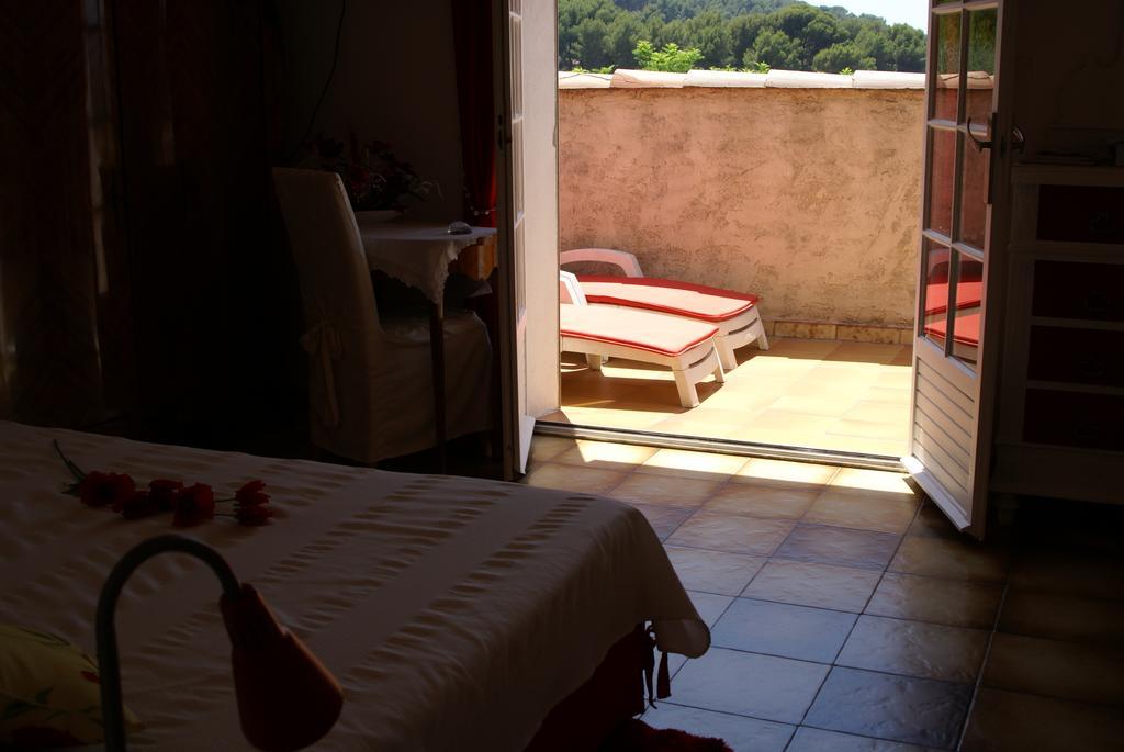 Air Du Temps Bed and Breakfast Ceyreste Kamer foto